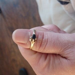 Sapphire 10k ring